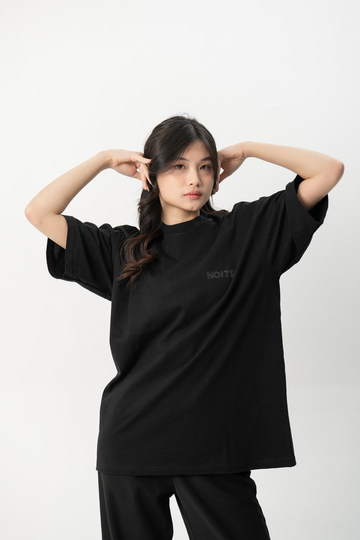 NOIZE STUDIO Signature Inverted  - Oversized Tee 16S (black)