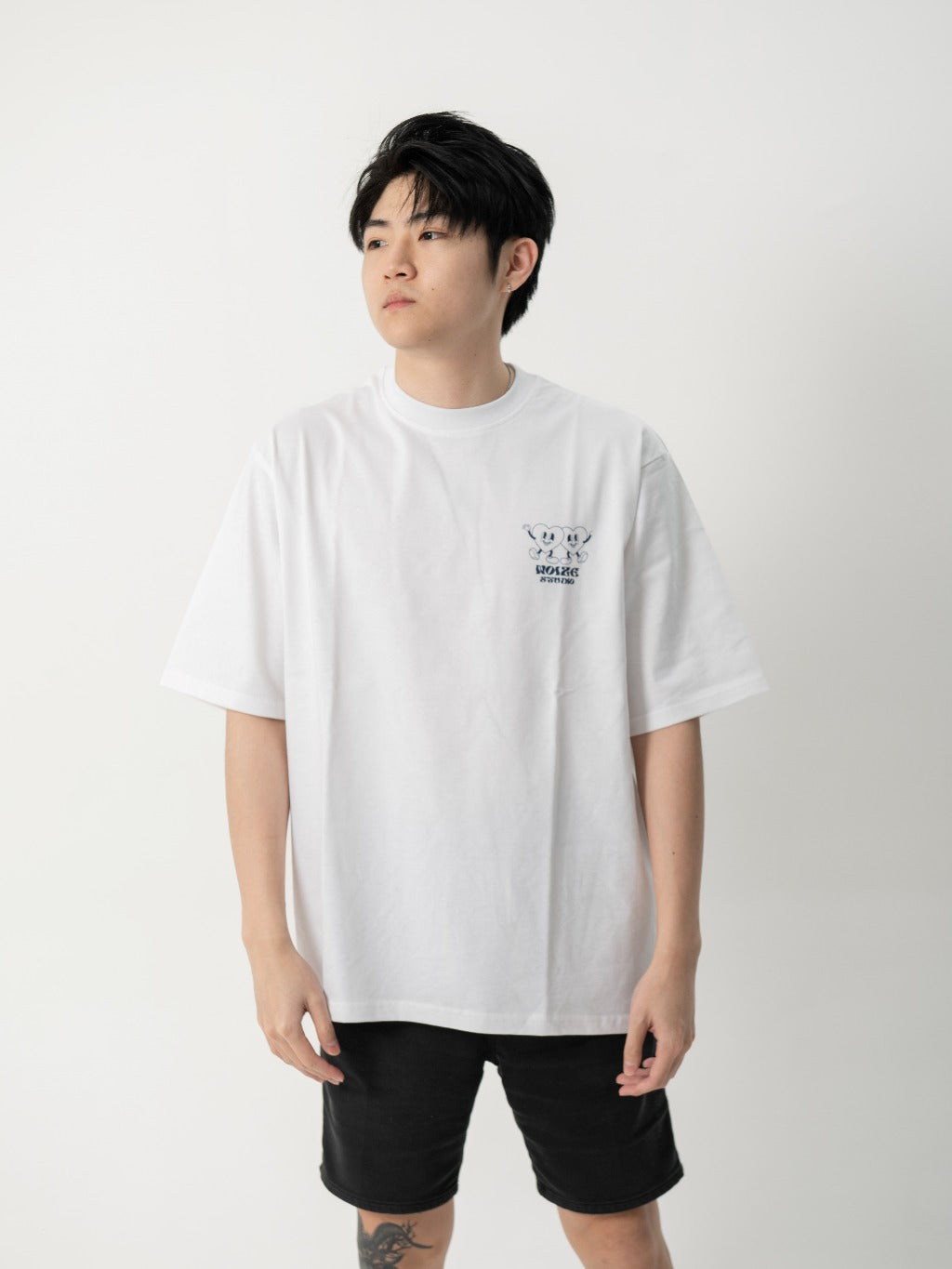 NOIZE STUDIO Spread The Love  - Oversized Tshirt 16S (WHITE)