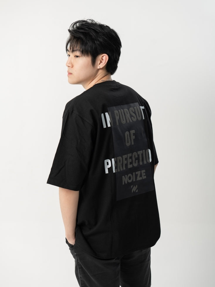 NOIZE STUDIO Signature Block PUFF  - Oversized Tee 16S (black)