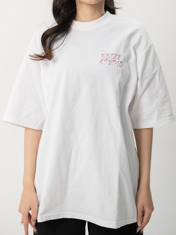 NOIZE STUDIO Signature Graffiti - Oversized Tshirt  (white)