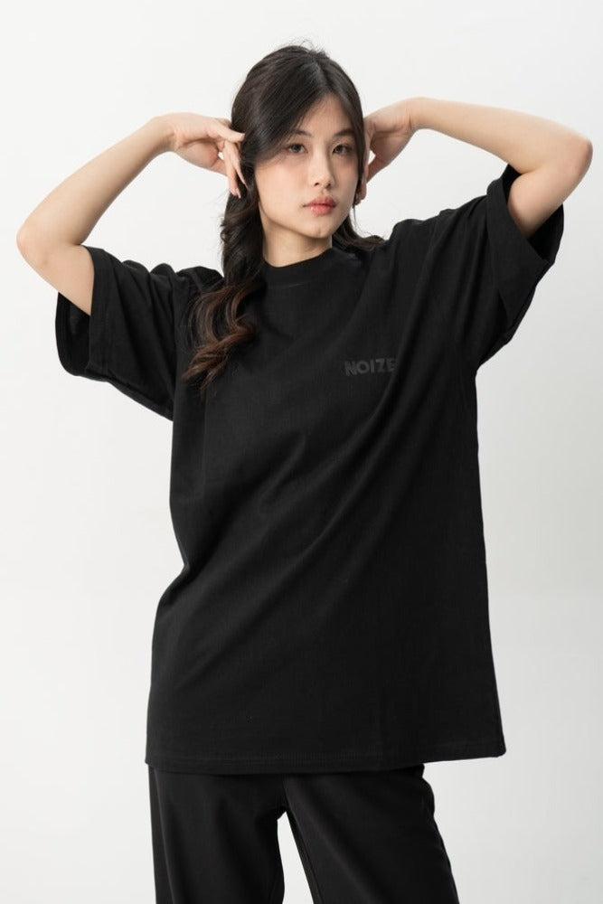 NOIZE STUDIO Essentials  - Oversized Tee 16S (black)